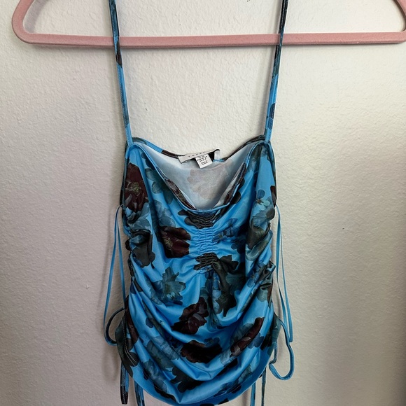 TOPSHOP Ruched Cami 🤍 - Picture 2 of 5